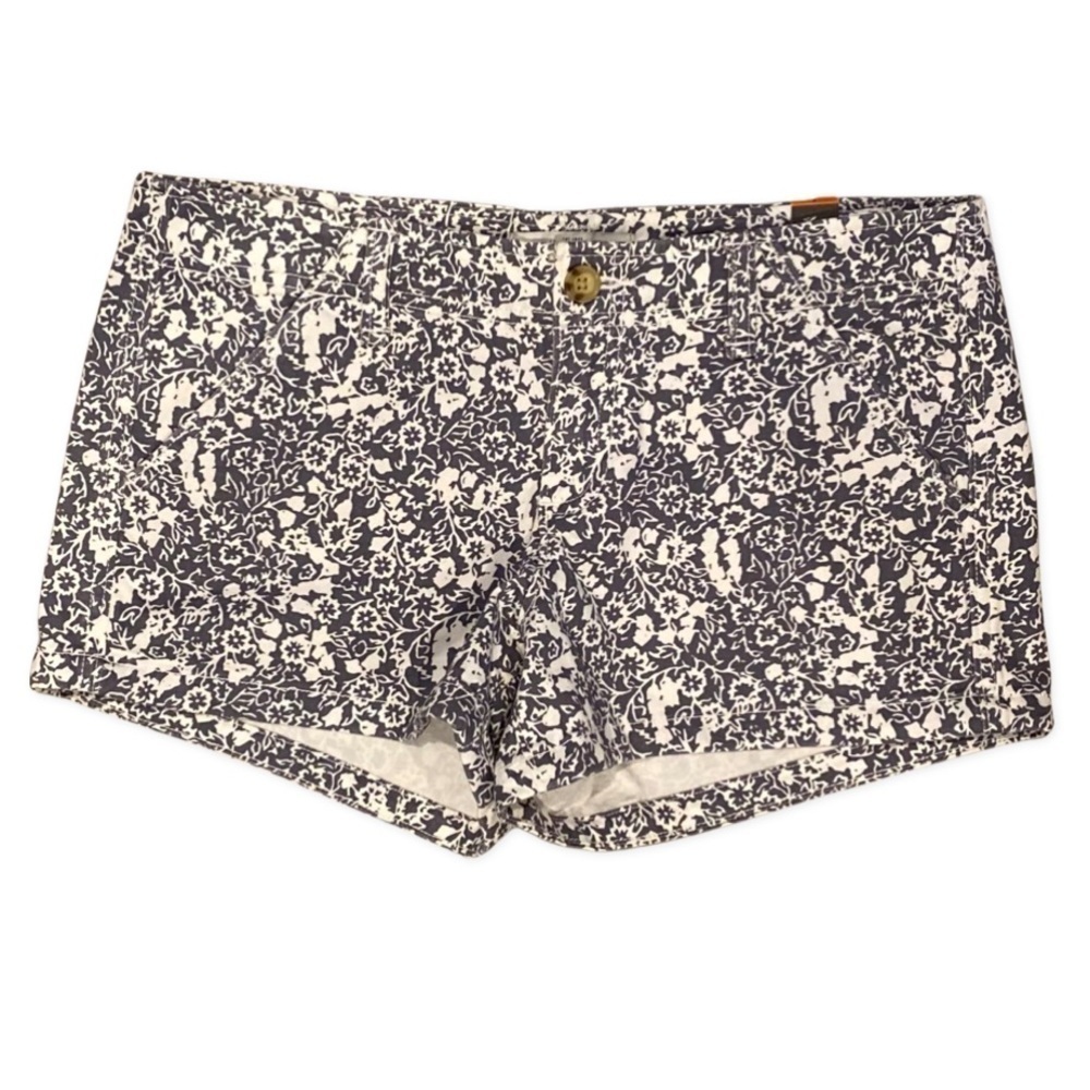 Abercrombie & Fitch Women's Twill Floral Gray Shorts NWT Size 4